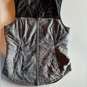 Northface quilted lightweight vest